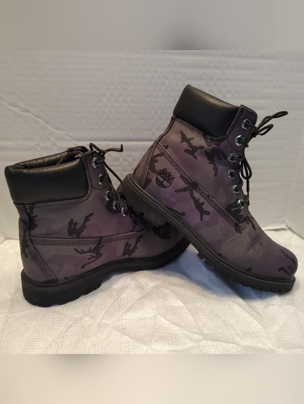 Timberland 6" Camo Boots Women # 7.5 US
